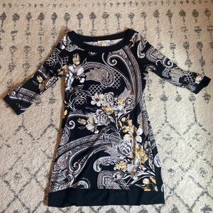 Black Patterned White House Black Market Dress size XS with 3/4 length sleeves